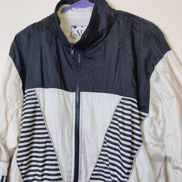 Vintage Black and White Sunterra Jacket - Picture 3 of 16